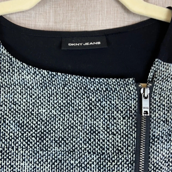 DKNY Jeans Slit Open Tie Back Hem Jacket - Picture 3 of 6